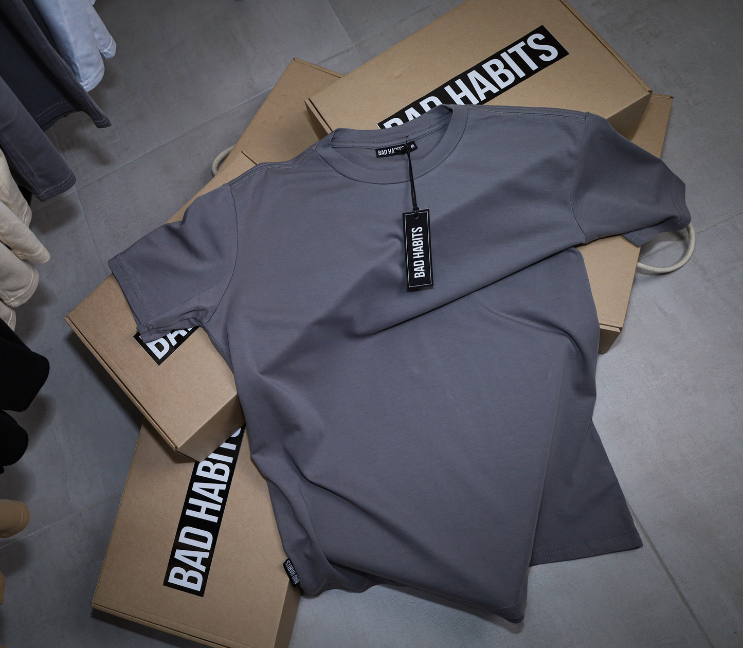 GRAY PLAIN BASIC T - SHIRT